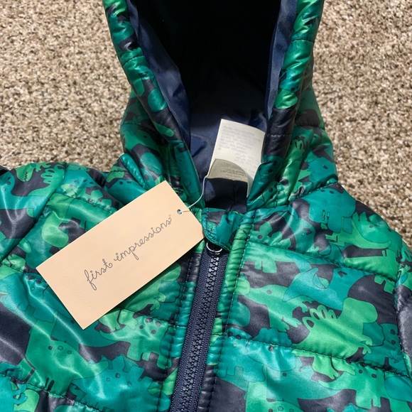 First Impressions Dinosaur Snowsuit baby 0-3months - Picture 4 of 6